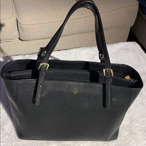 Tory Burch small Robinson tote